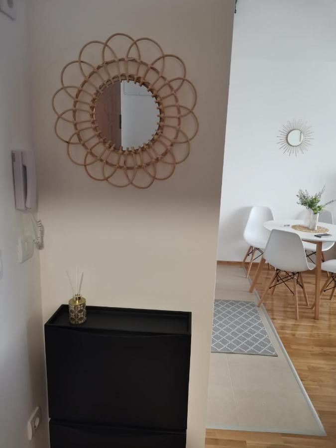 Apartman Kardas วรินรัชกา บานยา ภายนอก รูปภาพ